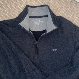 Vineyard vines zip up
